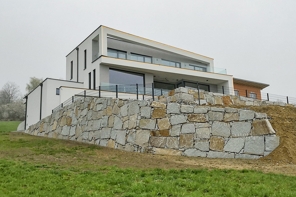 Erdbau Lepitschnik Gmbh aus Reichersberg